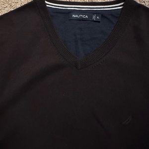 NWOT! Men’s Nautica v-neck pullover sweater-vest 🤎